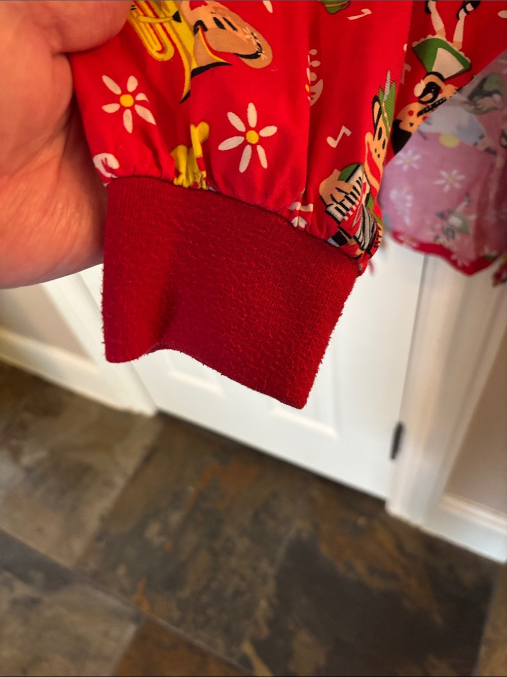 Red Nutcracker Print Button-Front Scrub jacket - Picture 5 of 6